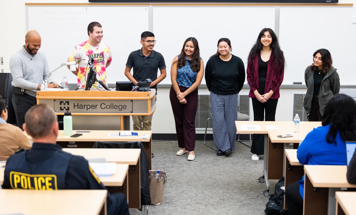 Members of the Student Government Association introduce themselves at their November 1 town hall meeting, which discussed the steps Harper could take to rebuild student communities on campus post-pandemic. (Photo courtesy of Michael Hubatch)