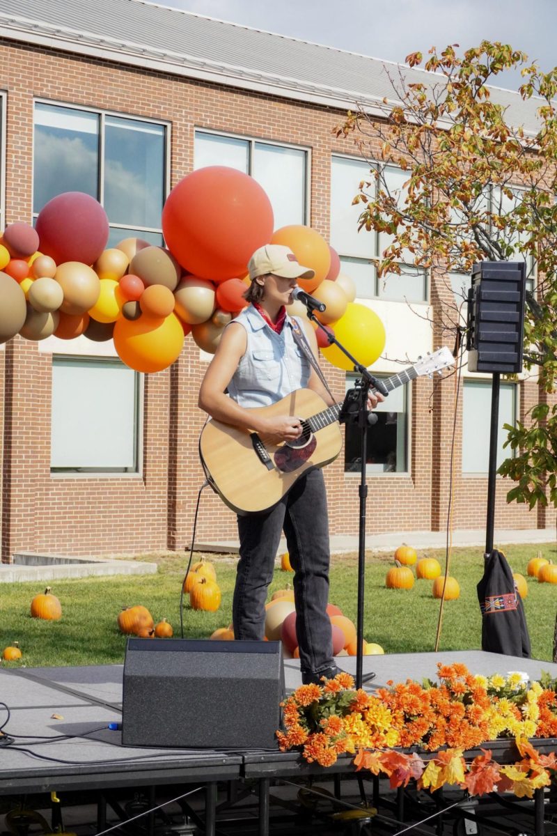 Singer Angie K performs on stage during Fall Fest on October 14th, 2025. (Photo by Gaby Rosales)